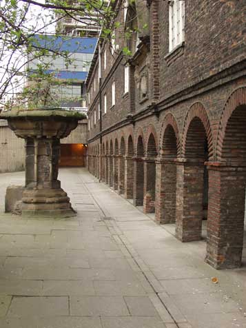 Arcade and fountain