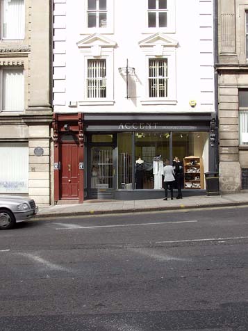 Joseph Swan invented stuff here