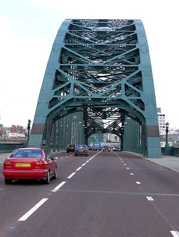 Roadway looking north into Newcastle